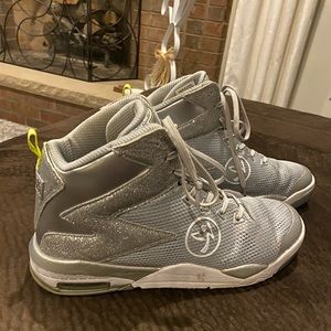 Zumba Air Shimmer High Top Sneakers Women’s 9